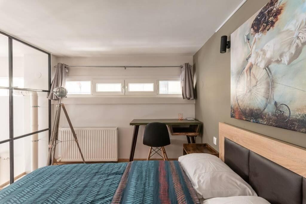 テッサロニキIndustrial Loft Near Seaside W 200Mbpsアパートメント エクステリア 写真